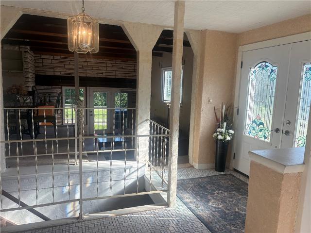 1369 hofius lane