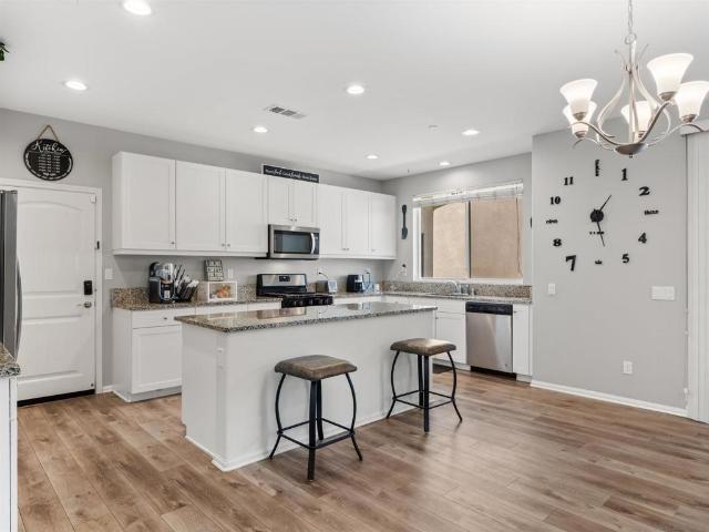 1369 Keck E