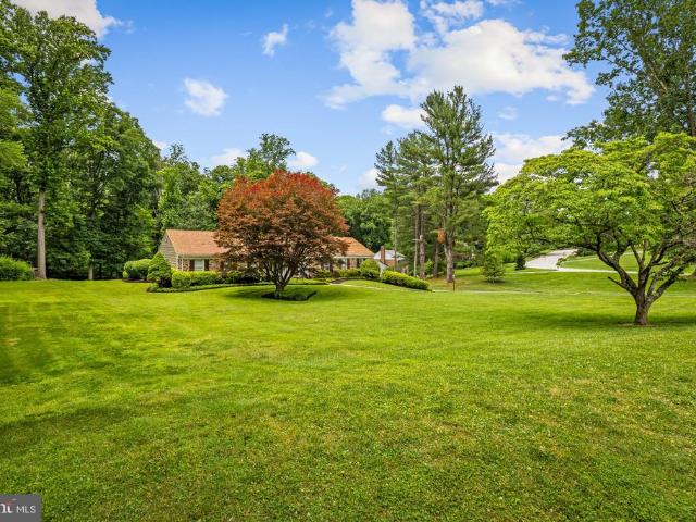13608 Royal Crest Road