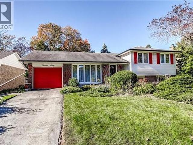 1360 Majestic Drive, Burlington, ON, L7M 1G3 house for sale | Listing ID 40868 | Royal LePage
