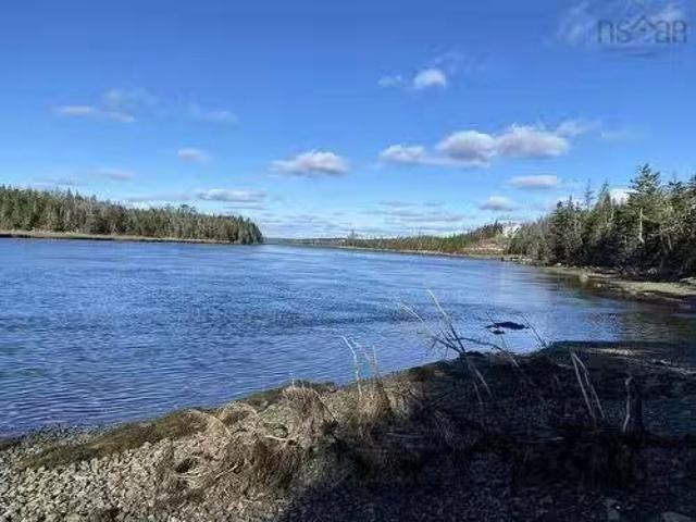 1360 East Petpeswick Road, Musquodoboit, NS, B0J 2L0 vacant.