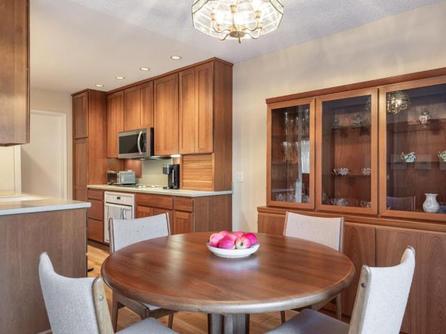 1360 Josselyn Canyon Road 40