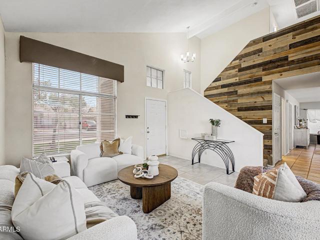 1360 W GAIL Drive