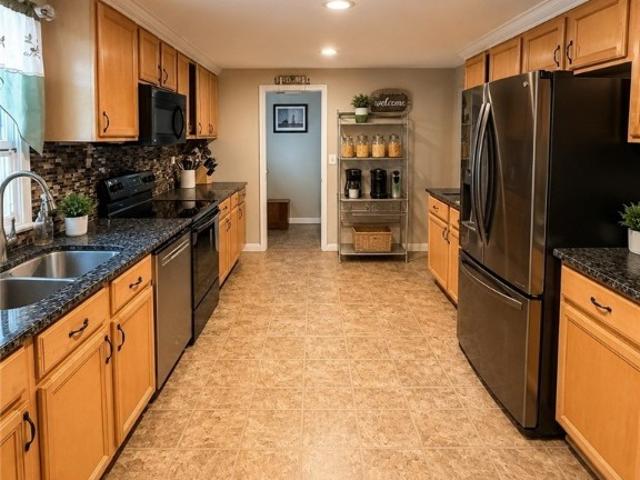 13613 Bundle Road