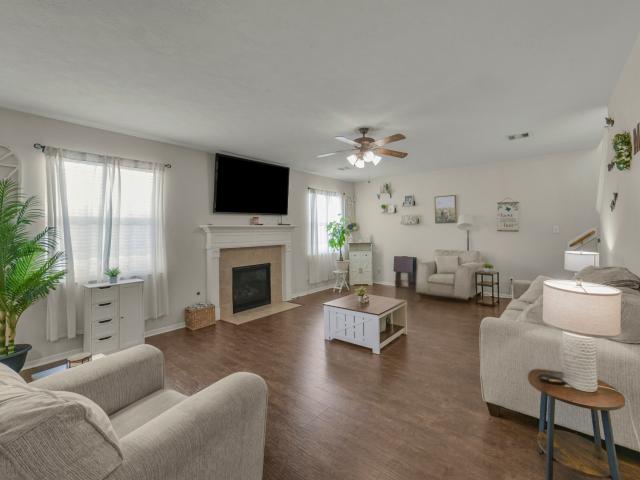 13615 Northpointe Ridge Lane