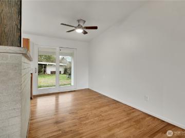 1361 S 279th Street