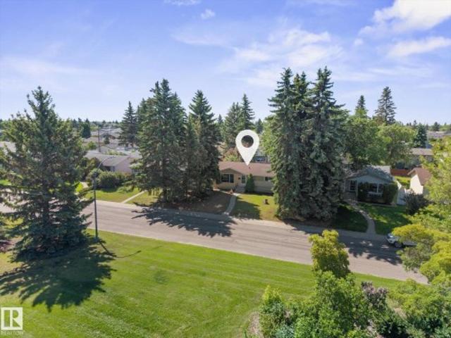 13623 A Avenue Nw, Edmonton, AB, T5L 4B9 house for sale | Listing ID E4505 | Royal LePage