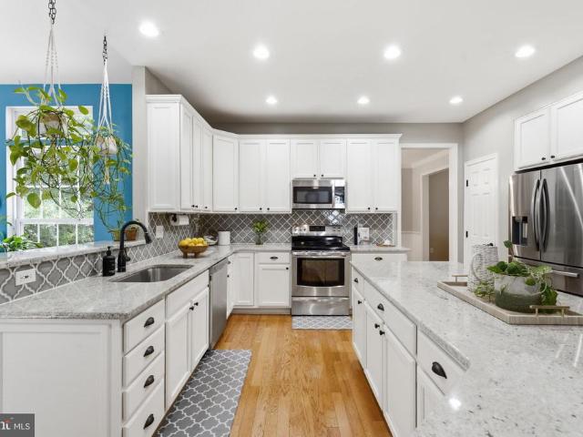 13621 Heritage Farms Drive