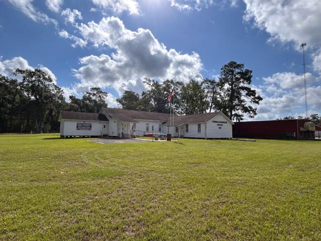 13634 N HWY 69 Highway N