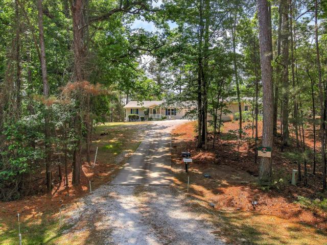 136 / 138 Edmunds Cemetery Road