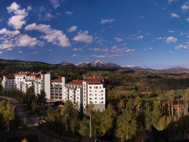 136 Country Club Dr, Unit 337, Mountain Village, CO 81435 | MLS #44108