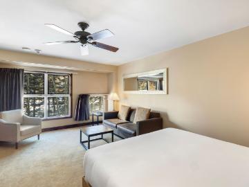 136 Country Club Drive Unit 337, Mountain Village, US, CO