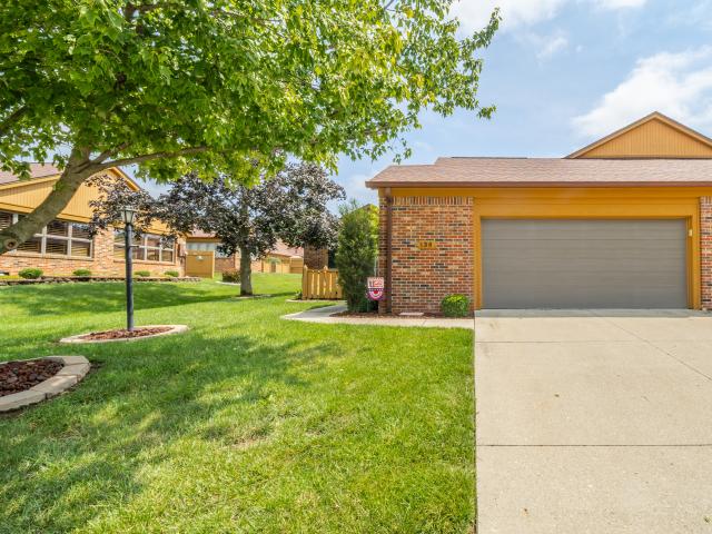136 College Parkway