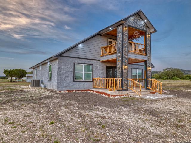 136 Cardinal Dr, Camp Wood, TX 78833 | MLS #1897