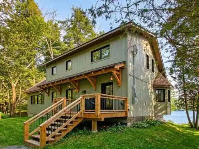 136 Ch. O'Reilly, Mont Tremblant, QC, J8E 1R3 house for leas.