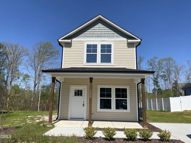 136 Ambergate Ct, Rocky Mount, NC 27804