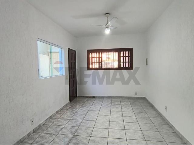 136 Área Útil Casa Alugar, 3 Dormitórios localizado em Praia das Palmeiras, Caraguatatuba, São Paulo, 11666265 | Brasil