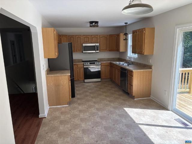 136 Beaver Pl