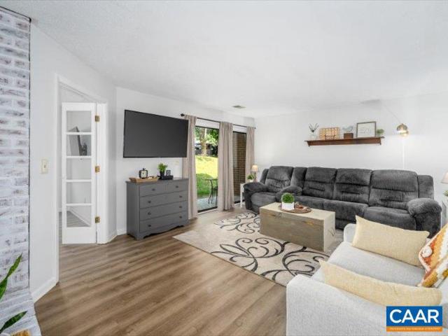 136 Green Turtle Ln # 3