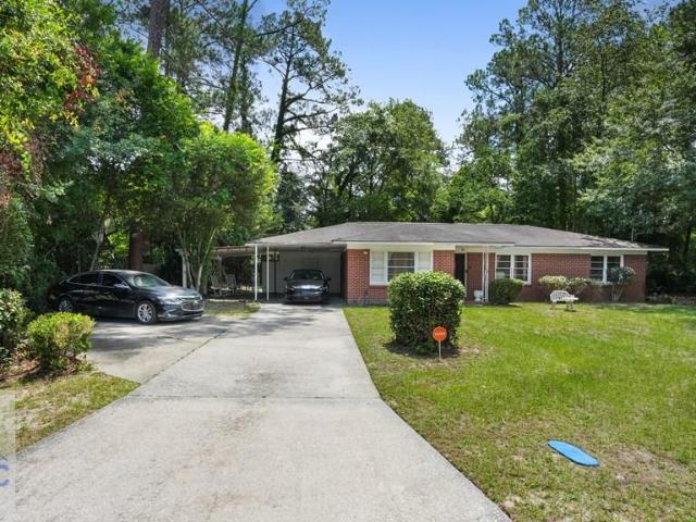 136 Groveland Street