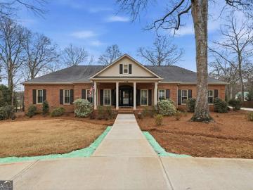 136 Deerhollow Road