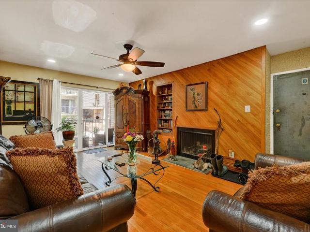 136 Duvall Lane # 102