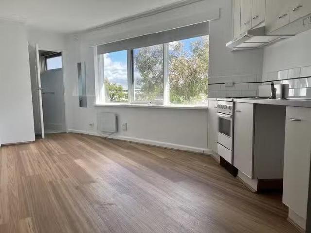 13/6 Mayston Street, Hawthorn East, VIC 3123