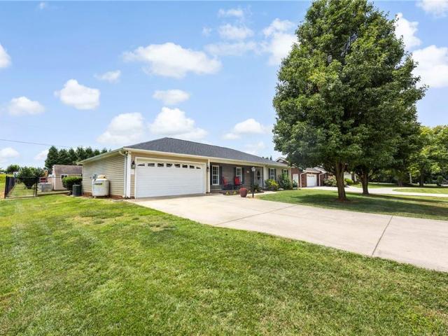 136 Meadowview Road