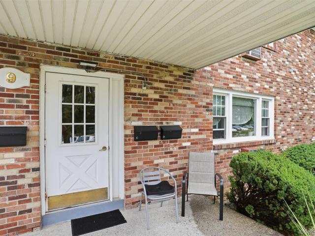 136 N Chestnut Street 9B