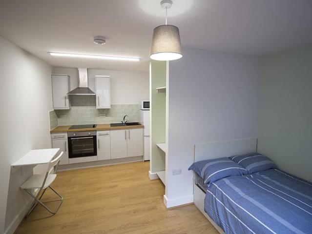 136 North Sherwood Street Flat 15. Studio to rent £789 pcm £182 pw