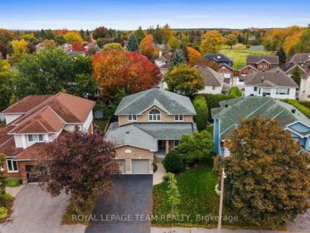 136 Shaughnessy Crescent, Ottawa, ON, K2K 2N3 house for sale | Listing ID X14099 | Royal LePage