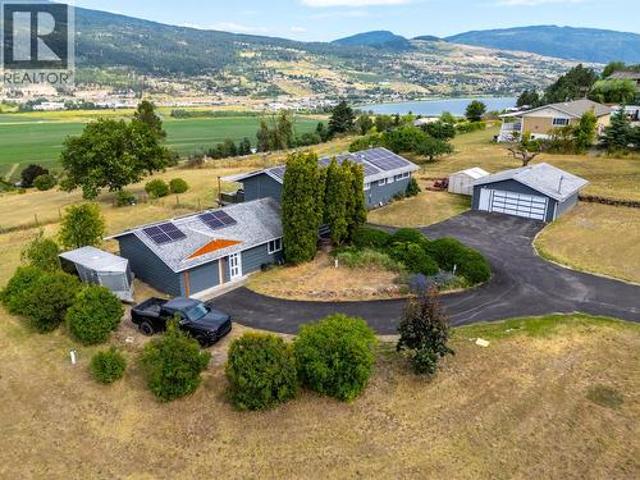 136 Stepping Stones Crescent, Spallumcheen, BC, V1H 1X2 house for sale | Listing ID 10381 | Royal LePage