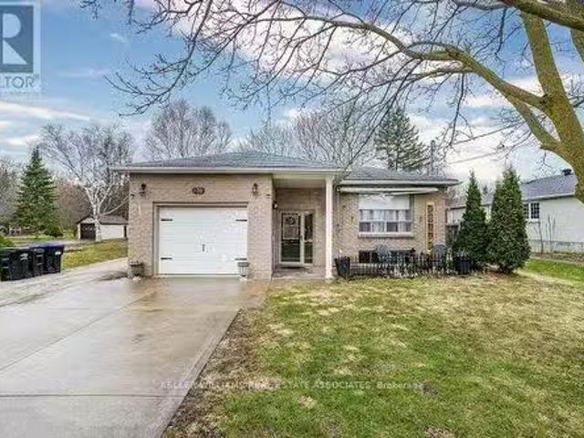 136 Patterson Street N, New Tecumseth, ON, L0G 1A0 house for.