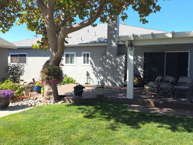 136 Pleasant Ridge Avenue
