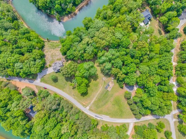136 Rocky River Shores Dr