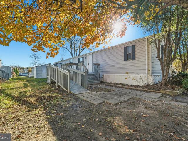 136 Rodeo Circle
