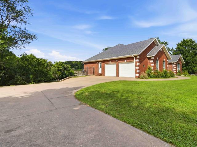136 Riverview Drive