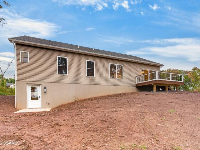 136 ridgeway drive