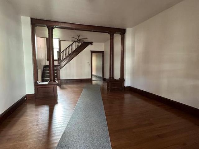 136 W 3Rd Street