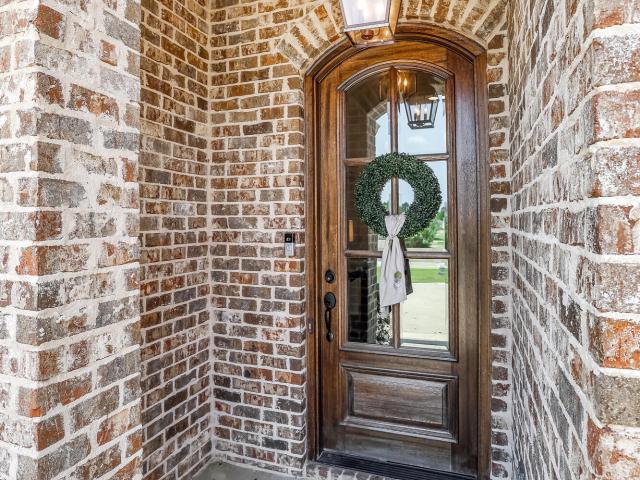 136 Winchester Cove