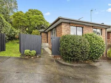 1/36 The Glen, Ferntree Gully, VIC 3156