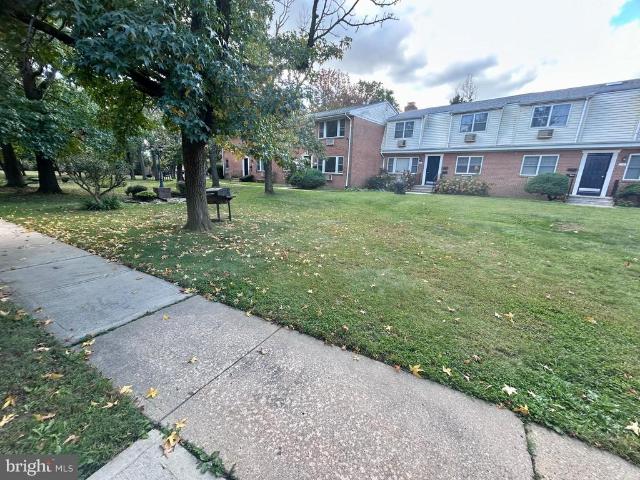 136E The Orchard