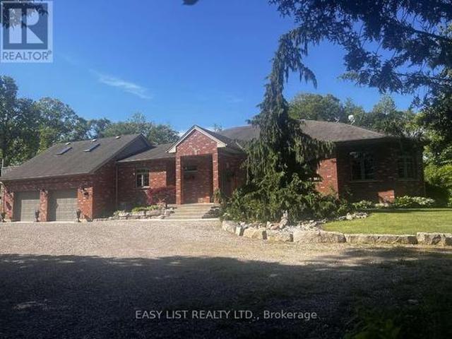 13749 Largie Road, Dutton/Dunwich, ON, N0L 1J0 house for sale | Listing ID X13440 | Royal LePage