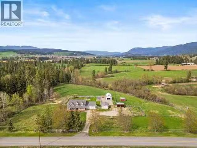 1375 Mountain View Road, Spallumcheen, BC, V4Y 0S4 house for.