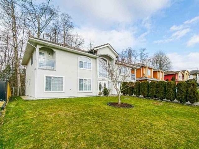 1375 A Avenue, Surrey, BC, V3V 8A9 house for sale | Listing ID R3151 | Royal LePage