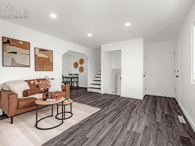 1375 Bonita Drive