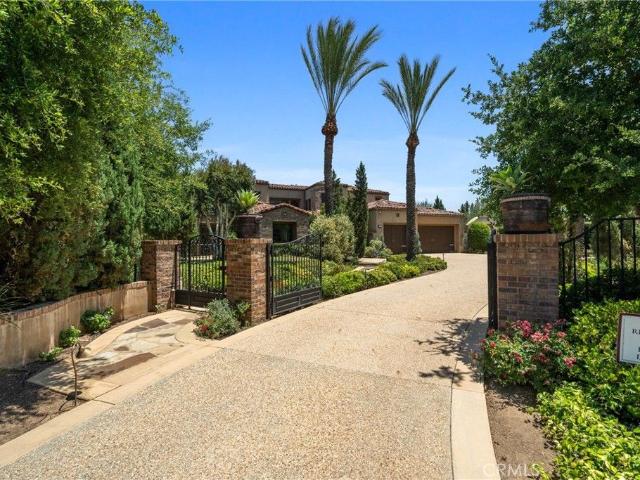 1377 Versante Circle, Corona, CA