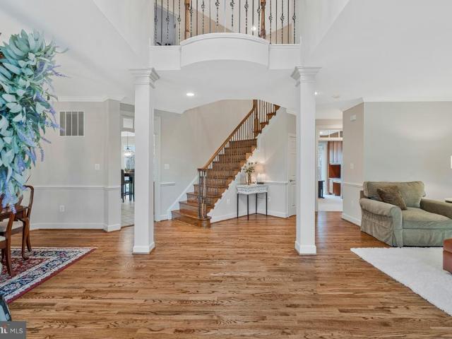 13783 Henry Pond Court
