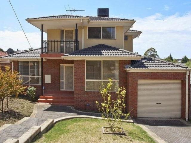 1/378 Mascoma Street, STRATHMORE HEIGHTS, VIC 3041