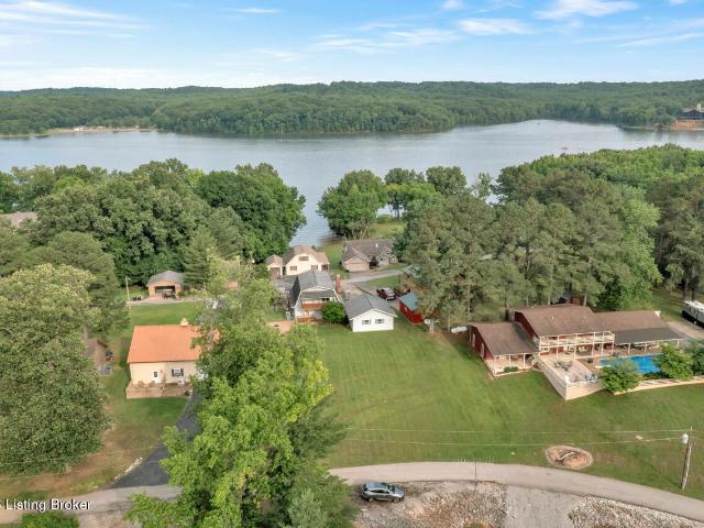 1378 Cunningham Ln